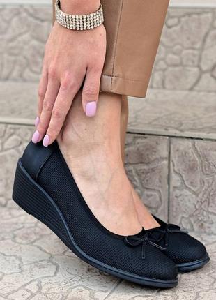 Туфли женские черные (l-720-1)1 фото