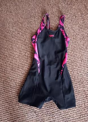 Оригинальный купальник шортиками для плавания speedo