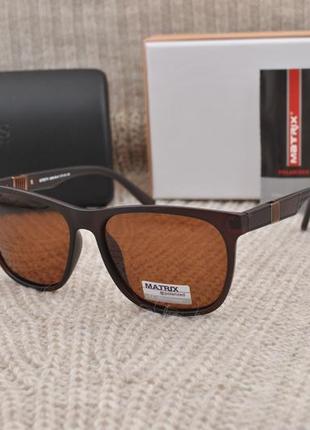 Фирменные мужские солнцезащитные очки matrix polarized mt8574