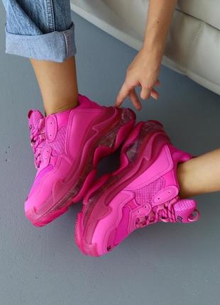 Жіночі кросівки balenciaga triple s neon pink 36-406 фото