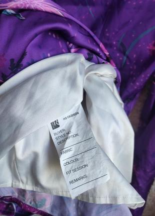 Ошатна сукня міді красива брендова мереживна атласна легка плаття квіти фіолетова julien macdonald4 фото