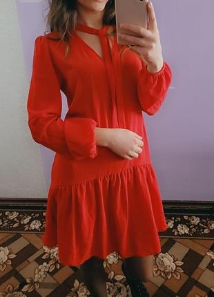 Червона сукня1 фото