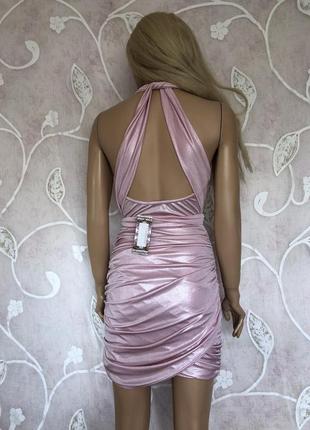 Сукня вечірня пудрового кольору з металевим блиском boohoo р.86 фото