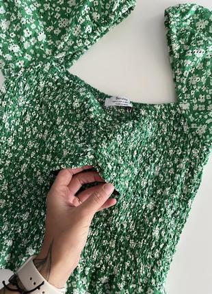 Топ блуза резинка жатка принт цветочный белый зеленый6 фото