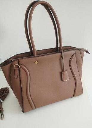 Вместительная сумка dublin