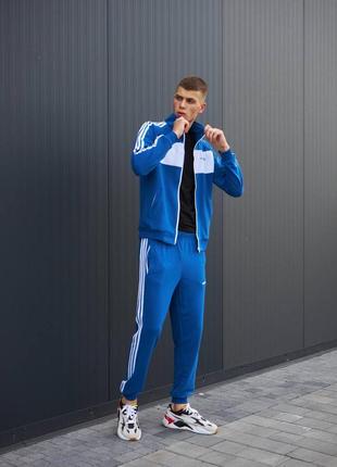 Спортивний костюм