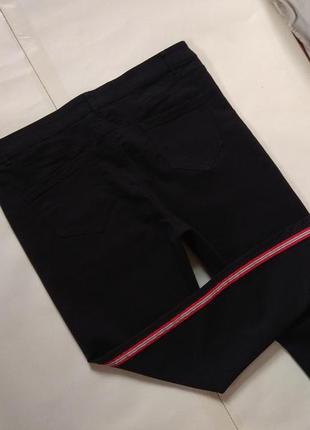 Акция! стильные черные джинсы скинни с лампасами yessica, 18 pазмер.6 фото