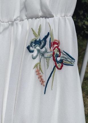 Красивое белое длинное платье zara с вышивкой5 фото