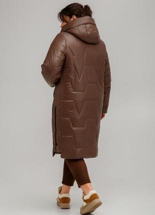 Зимнее пальто прямого силуэта из плащевой ткани3 фото