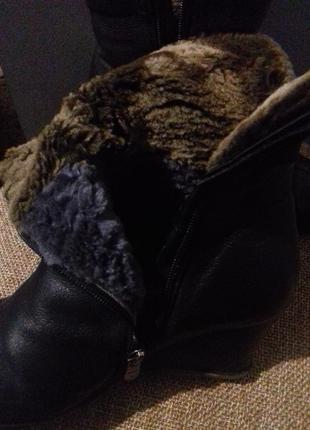 Женские зимние ботинки из натуральной кожи4 фото