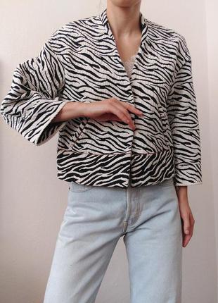 Укороченный пиджак хлопок жакет зебра хлопковый пиджак zara блейзер зебра хлопок укороченный жакет пиджак оверсайз жакет черный пиджак5 фото