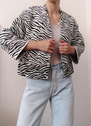 Укороченный пиджак хлопок жакет зебра хлопковый пиджак zara блейзер зебра хлопок укороченный жакет пиджак оверсайз жакет черный пиджак10 фото