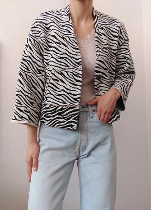 Укороченный пиджак хлопок жакет зебра хлопковый пиджак zara блейзер зебра хлопок укороченный жакет пиджак оверсайз жакет черный пиджак7 фото