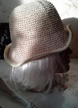 Соломенная шляпа с короткими полями4 фото