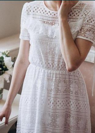 Платье boohoo, кружево, s