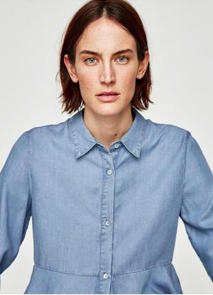 Zara. рубашка. зара. асимметричная джинсовая рубашка. s. 367 фото
