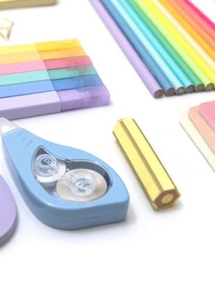 Подарунковий набір канцелярії з 20 одиниць (жовтий блокнот)