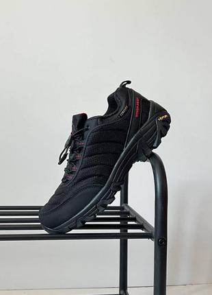 Стильные ядовые кроссовки 3