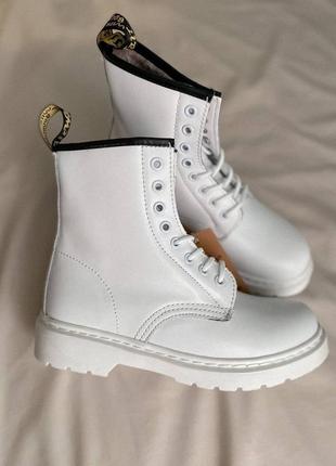 Черевики dr.martens  1460 white fur1 фото