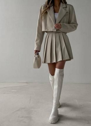 Женский бежевый костюм (юбка+жакет) стильный элегантный трендовый 2023