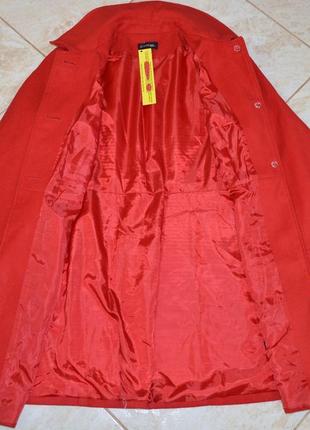Брендовое красное демисезонное пальто с карманами george вьетнам этикетка8 фото