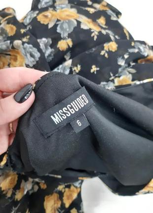 Платье-шортами в цветочный принт missguided5 фото