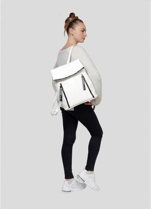 Белый женский рюкзак стильный женский рюкзак рюкзак для девушки модный женский рюкзак4 фото