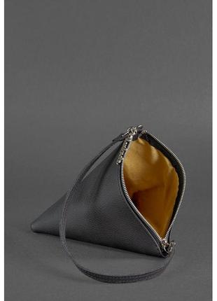 Кожаная женская сумка-косметичка пирамида черная стильная сумка-косметичка оригинальная женская сумочка4 фото