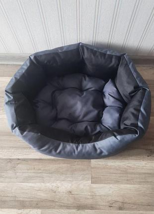 Лежак для собак и котов 40х30см лежанка для маленьких собак и щенков серый с черным спальные места для котов6 фото
