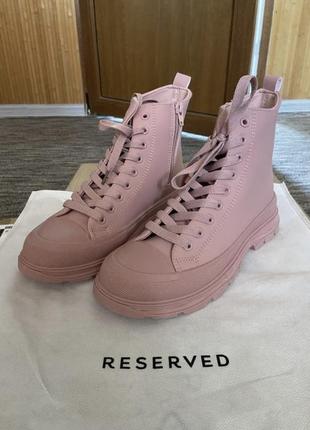 Новые розовые пудровые кеды высокие кроссовки сникерсы осенние reserved2 фото