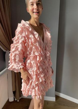 Сукня святкова рожева рюши
