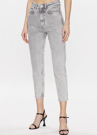 Новые джинсы mom hugo boss relaxed fit джинсы мом с высокой посадкой4 фото