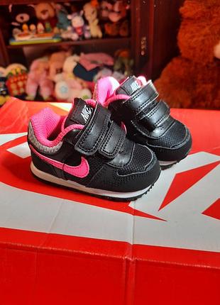 Кроссовки nike для малышей