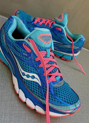 Беговые женские оригинальные кроссовки saucony ride 7