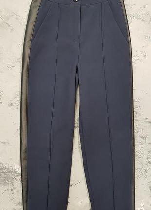 Шкільні брюки для дівчинки