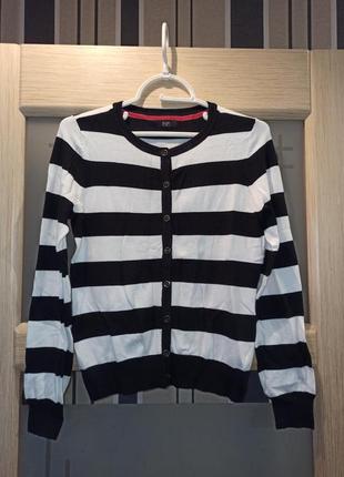 Кофточка на гудзиках, розмір s