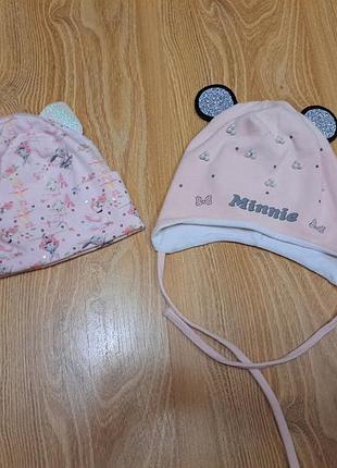 Шапочки лёгкие 2 шт на 6-12мес