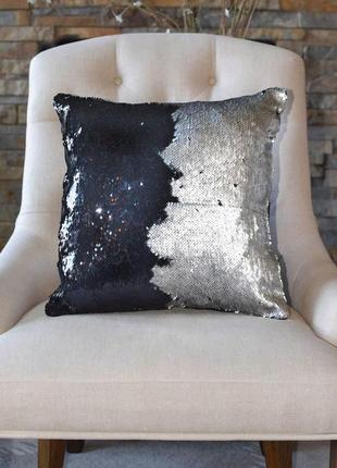 Подушка декоративна з 2-сторонніх паєток 47х47см, чорно-срібляста
