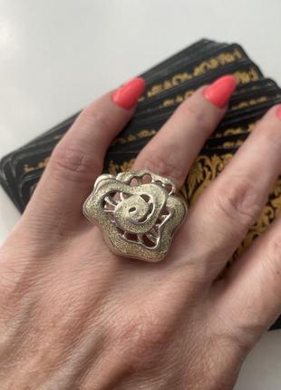 Срібна каблучка