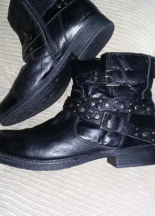 Кожаные ботинки unics leather в байкерском стиле, размер 41 (27,5 см)1 фото