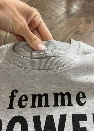 Сірий світшот bershka femme power3 фото