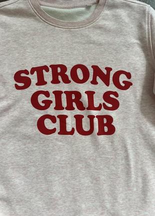 Розовый свитшот с красной надписью strong girls club3 фото
