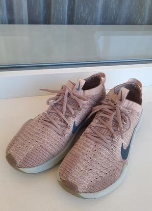 Кроссовки nike air zoom fearless flyknit 25 фото