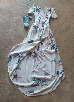 Невероятное нежное женственное долгое платье с обнаженными плечами с имитацией запаха