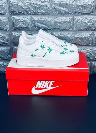 Кроссовки женские найк белые на высокой подошве nike air force 1 stoner edition airforce military2 фото