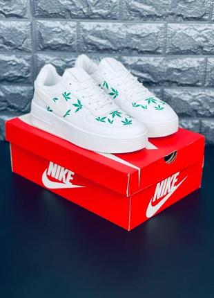 Кроссовки женские найк белые на высокой подошве nike air force 1 stoner edition airforce military3 фото