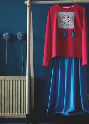 Оверсайз свитшот в этно стиле