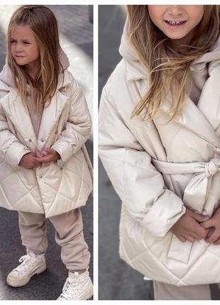 Демісезонна куртка для дівчинки