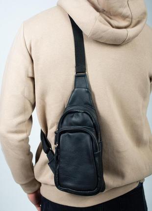 Мужская сумка слинг из натуральной кожи7 фото