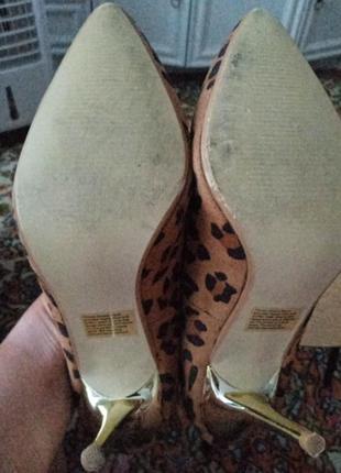 Женские туфли лодочки на каблуке леопардовый принт нарядные новые замша8 фото